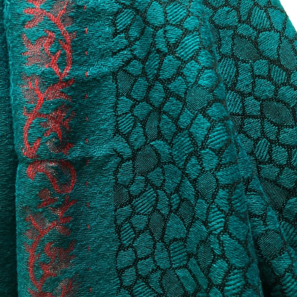 Embroidered Scarf - Picture 5 of 7